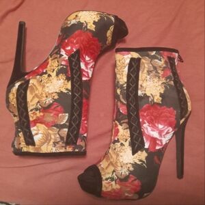 Madison print platform heels